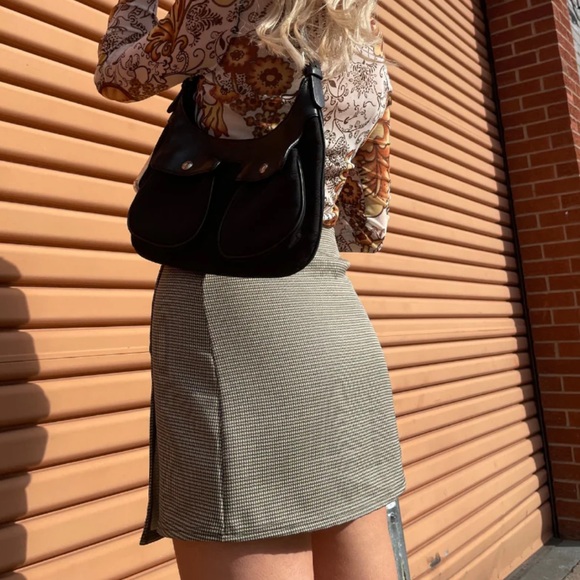 HISSY FIT Wrap Skirt - Picture 3 of 7